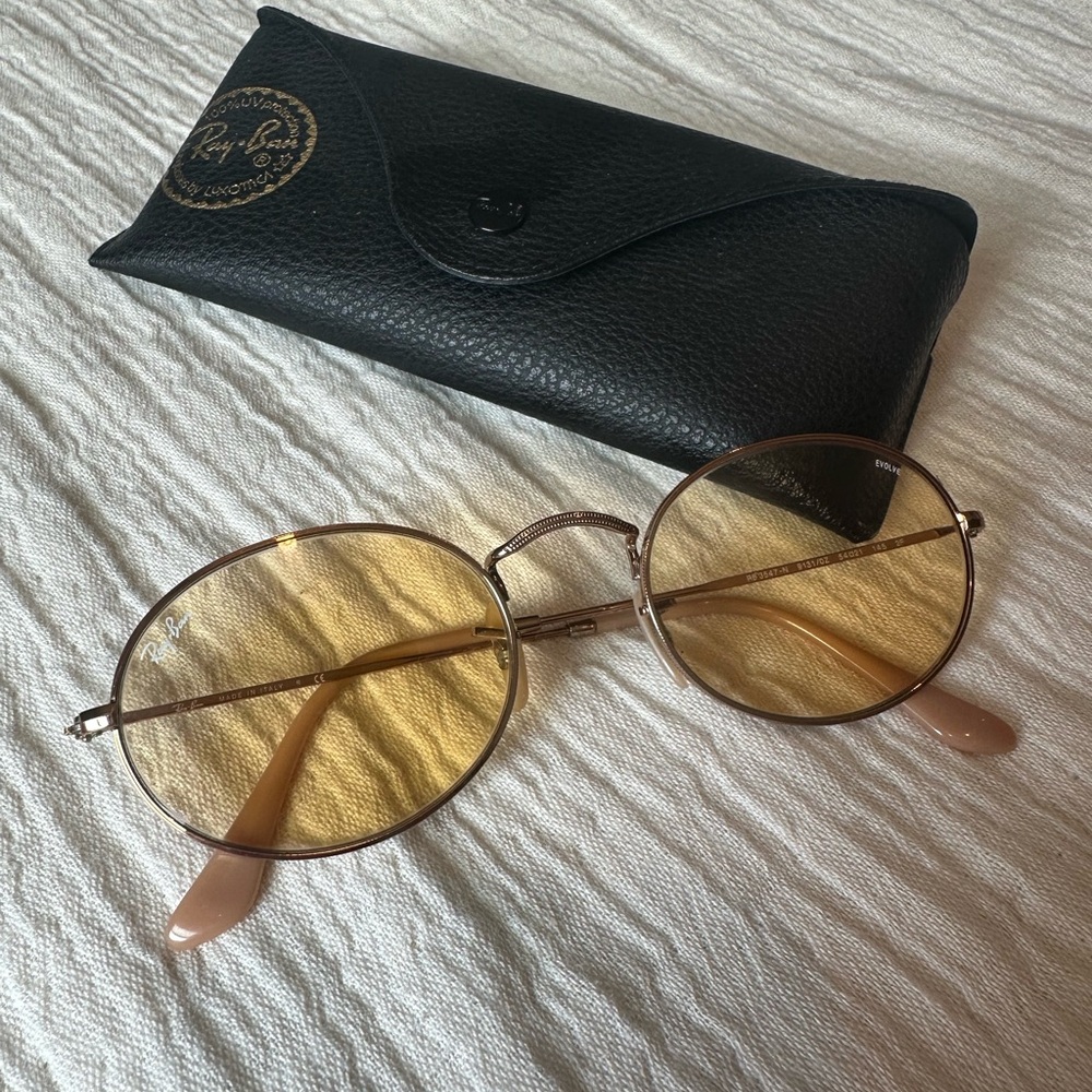 Ray Ban Oval Sunglasses - Yellow